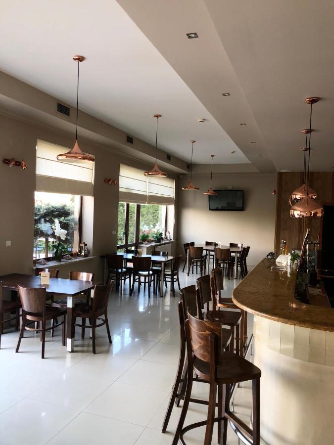 Hotel Magnolia Sitkowka-Nowiny Kültér fotó
