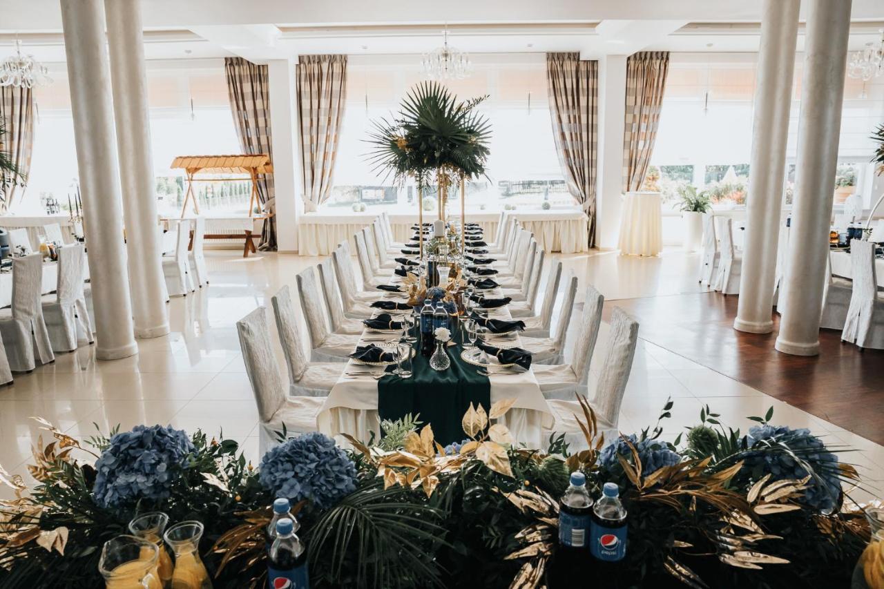 Hotel Magnolia Sitkowka-Nowiny Kültér fotó