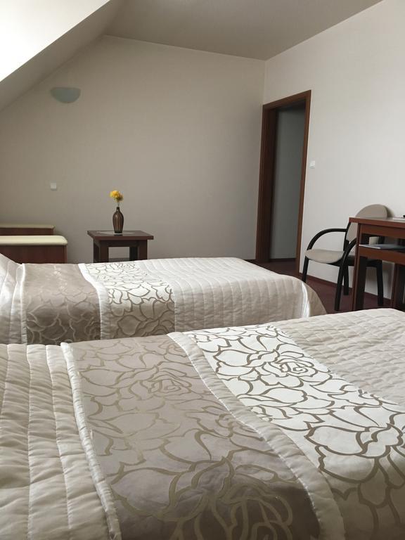 Hotel Magnolia Sitkowka-Nowiny Kültér fotó